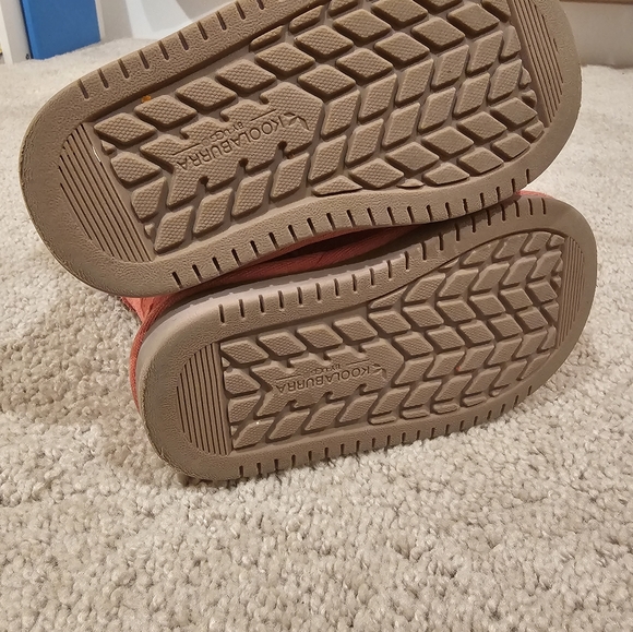 Koolaburra Pink Boot - Picture 5 of 5